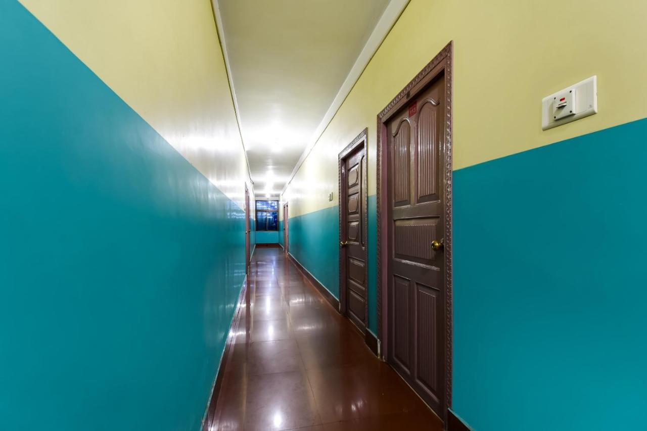 Oyo 44160 Hotel Sahana Jangipur Dış mekan fotoğraf