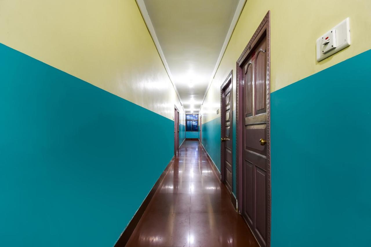 Oyo 44160 Hotel Sahana Jangipur Dış mekan fotoğraf