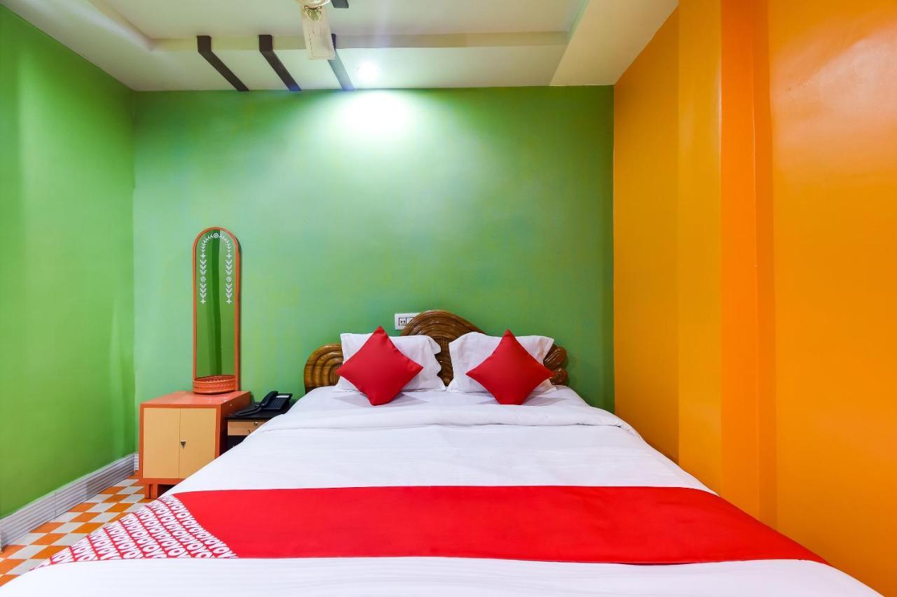 Oyo 44160 Hotel Sahana Jangipur Dış mekan fotoğraf